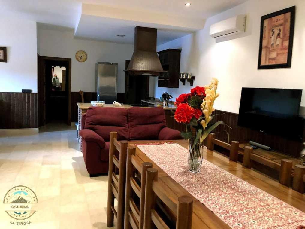Alojamiento Rural La Tinosa Las Lagunillas Ngoại thất bức ảnh